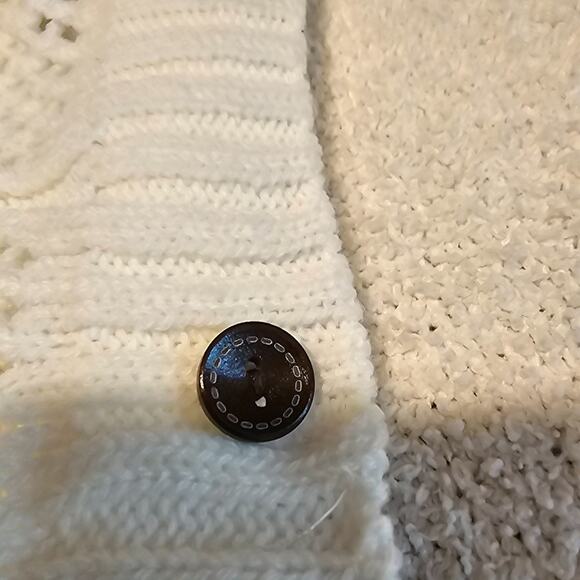 Charlotte Russe White Open Knit Button Front Convertible Shrug Wrap Sweater - Picture 4 of 6